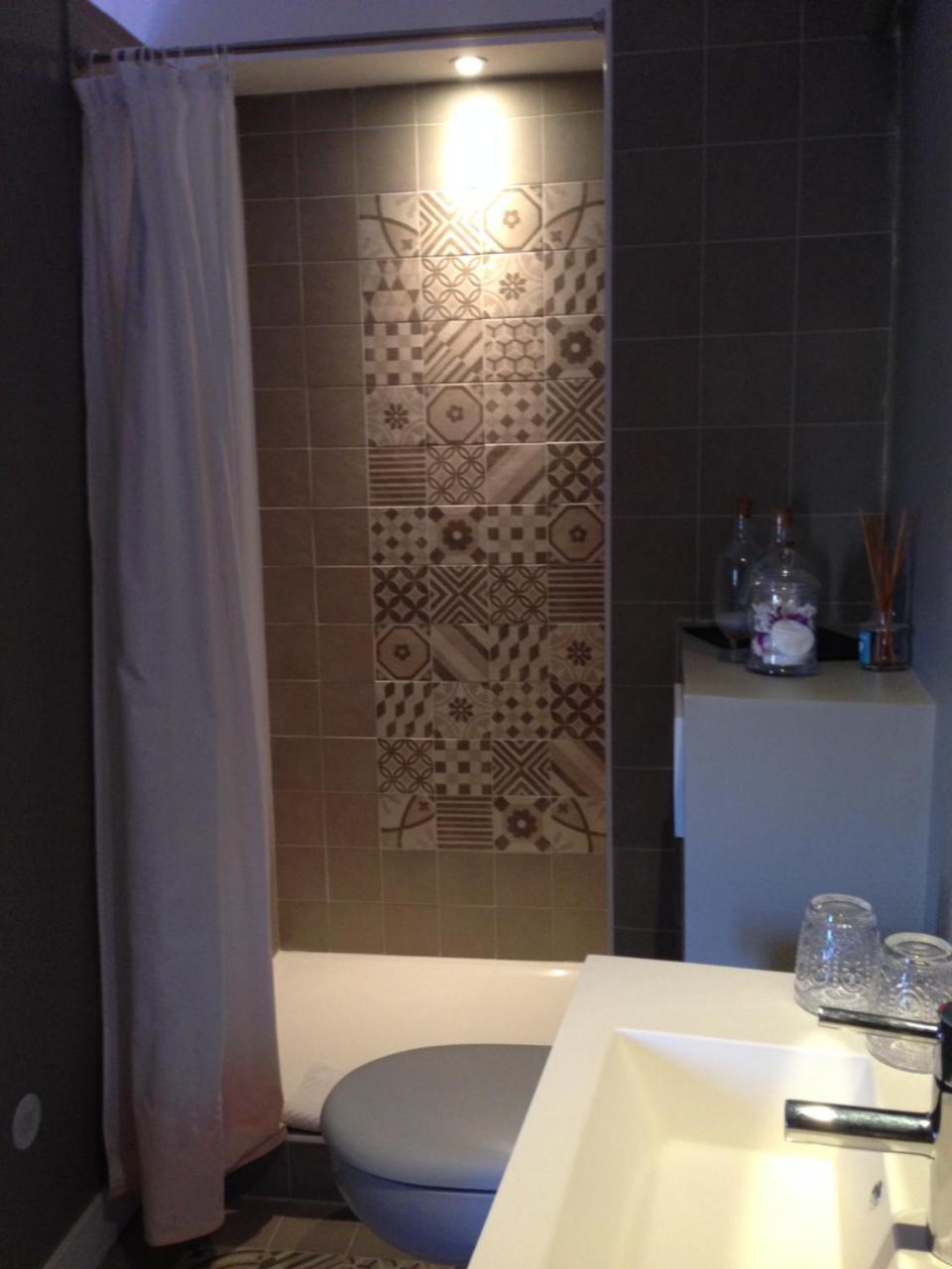Idees Deco At Home Verneuil-sur-Seine Экстерьер фото